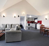 Scarlet Woods Chalet - Australia Accommodation