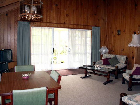 Shiralee Executive Cottages - Australia Accommodation 0