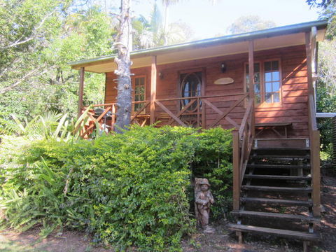 Sunshine Valley Cottages - Australia Accommodation 0
