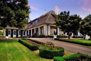 Peppers Manor House - Australia Accommodation 4