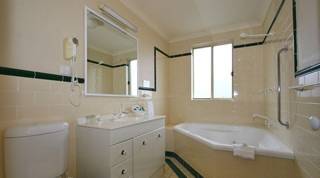 Terralong Terrace Apartments - Australia Accommodation 6