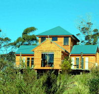 The Tree House - Australia Accommodation