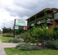 The Vines Motel  Cottages - Australia Accommodation