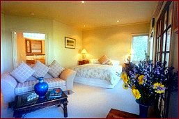 Valley Guest House - Australia Accommodation 4