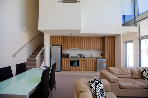 Verandah Apartments - Australia Accommodation 2