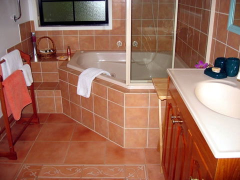 Villa Della Rosa Bed And Breakfast - Australia Accommodation 2