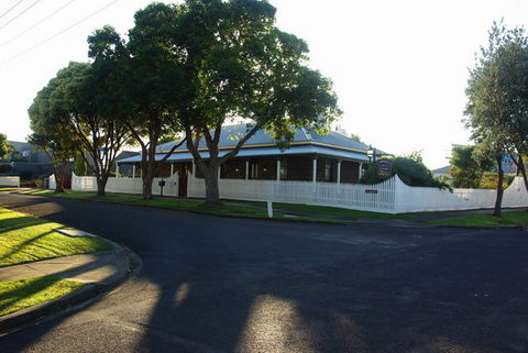 Whalers Cottage B & B - Australia Accommodation 0