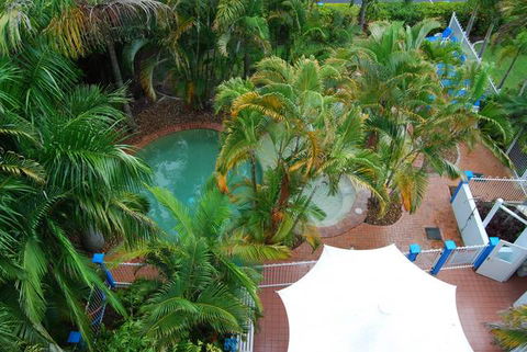 White Crest Luxury Apartments - Australia Accommodation 1