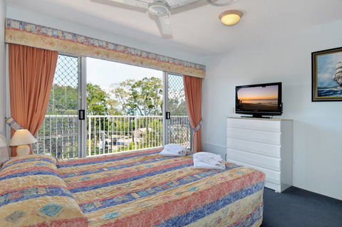 White Crest Luxury Apartments - Australia Accommodation 8