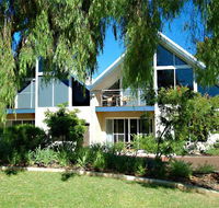 White Sands Holiday Villas - Australia Accommodation