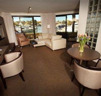 Pier 21 Apartment Hotel - Australia Accommodation