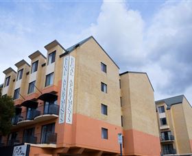 Regal Apartments - Australia Accommodation 2