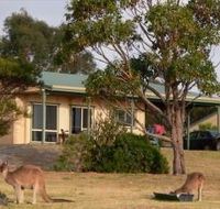 Riverside Retreat - Australia Accommodation