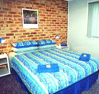 Silent Grove Cottage - Australia Accommodation