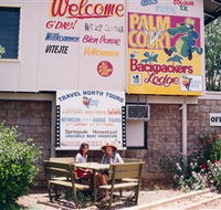 Palm Court Kookaburra Backpackers - Australia Accommodation