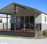Bowlo Holiday Cabins - Australia Accommodation