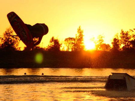 Bonney's WA Water Ski Park - Australia Accommodation 0