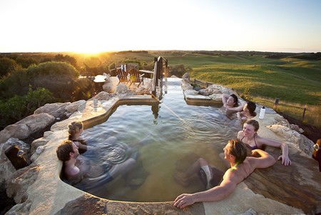 Peninsula Hot Springs - Australia Accommodation 2