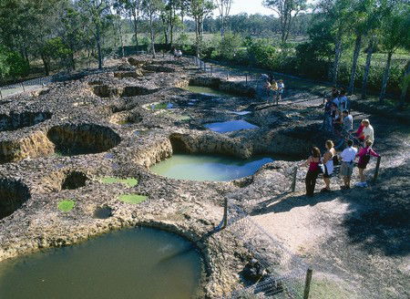 Mystery Craters - Australia Accommodation 3