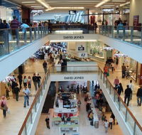 Coburns Shopping Centre - Australia Accommodation