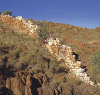 China Wall - Australia Accommodation
