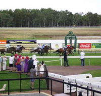 Pinjarra Race Club - Australia Accommodation