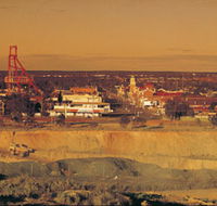 Super Pit - Australia Accommodation