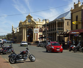 York Town Hall - Australia Accommodation 0