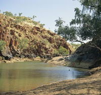 Caroline Pool - Australia Accommodation