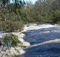 Moons Crossing - Australia Accommodation