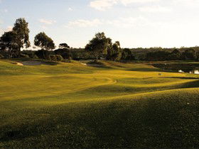 McCracken Country Club Golf Course - Australia Accommodation 0