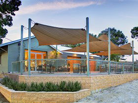 Partalunga Vineyard - Australia Accommodation 0