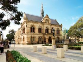 University Collections - Australia Accommodation 0