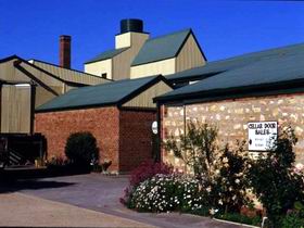 Bleasdale Vineyards - Australia Accommodation 0