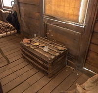Elsey Homestead Replica - Australia Accommodation