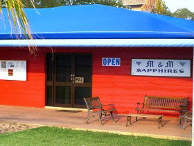 M And M Sapphires - Australia Accommodation 0