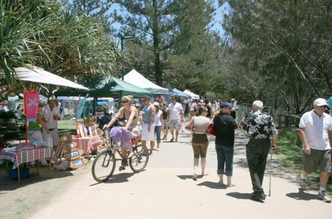 Coolangatta Beachfront Markets - Australia Accommodation 5