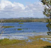 Lake Barfield - Australia Accommodation