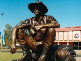 Adventure Way - Australia Accommodation 0
