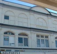 Former Stuparts Building - Australia Accommodation