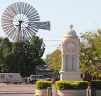 Between the Bougainvilleas Heritage Trail - Australia Accommodation
