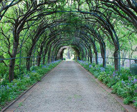 Foxglove Spire Gardens - Australia Accommodation 0