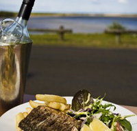 Hedys Restaurant at the Heads Hotel - Australia Accommodation