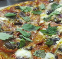 Mezzadellas Woodfired Pizza and Tapas - Australia Accommodation