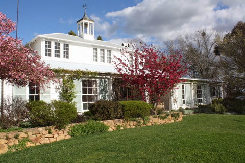 Markdale - Edna Walling Garden - Australia Accommodation 4
