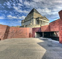 Shrine Of Remembrance - Australia Accommodation
