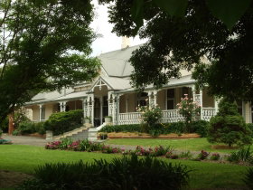Harrow Gardens - Australia Accommodation 1