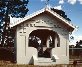 Stanthorpe Soldiers Memorial - Australia Accommodation 0