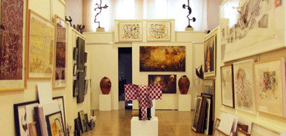 Australian Galleries - Roylston Street - Australia Accommodation 2