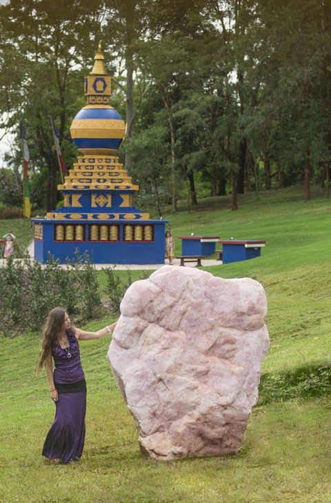 Crystal Castle & Shambhala Gardens - Australia Accommodation 9